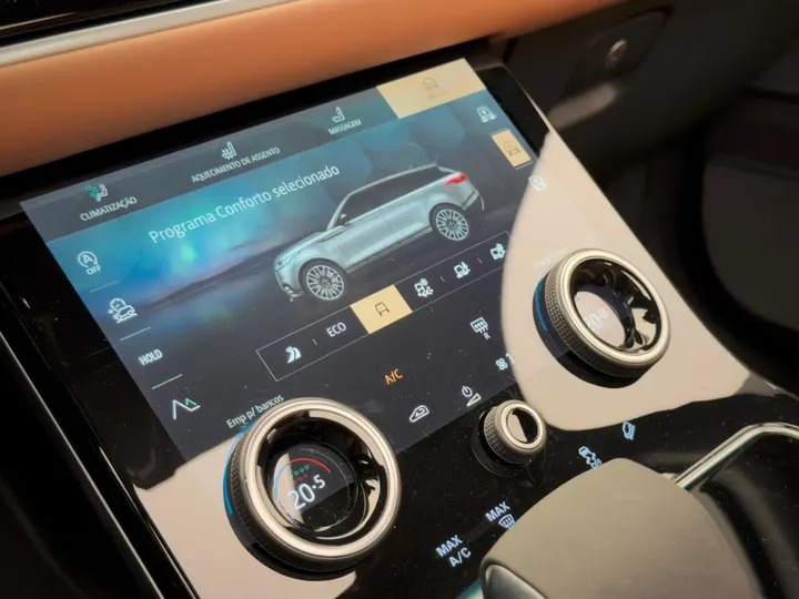 LAND ROVER RANGE ROVER VELAR — foto 12
