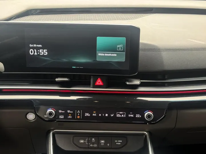 KIA CARNIVAL — foto 10