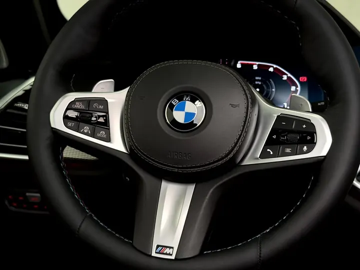 BMW X5 — foto 13