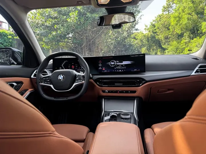 BMW 320i — foto 5