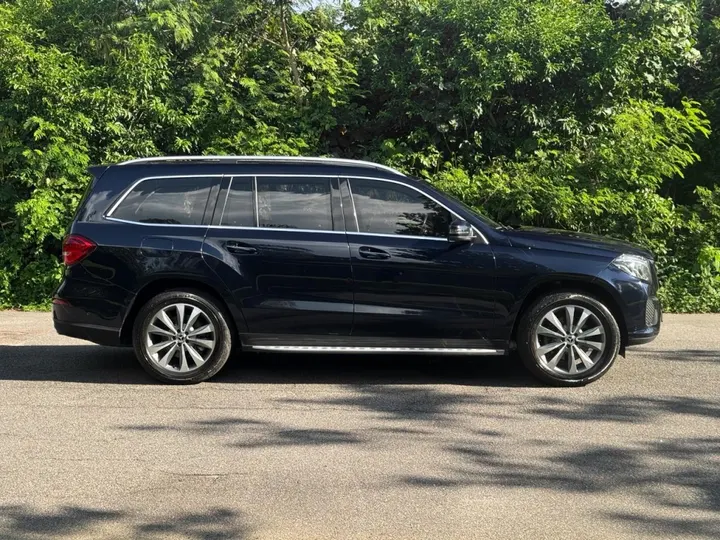 MERCEDES-BENZ GLS 350 — foto 8