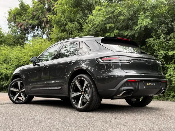 PORSCHE MACAN — foto 17