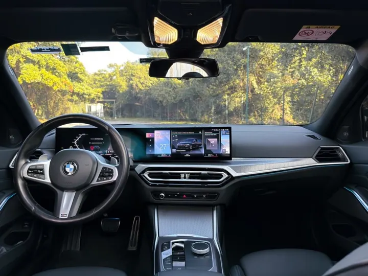 BMW 320i — foto 8