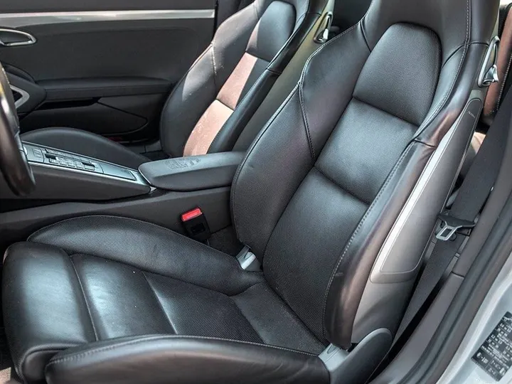 PORSCHE 911 — foto 13