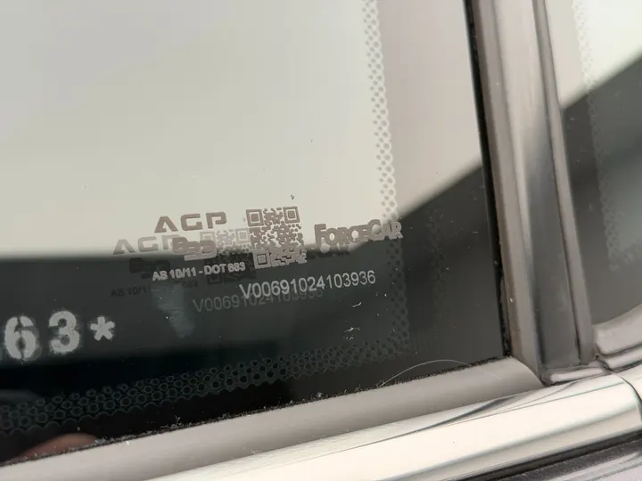 TOYOTA HILUX — foto 4