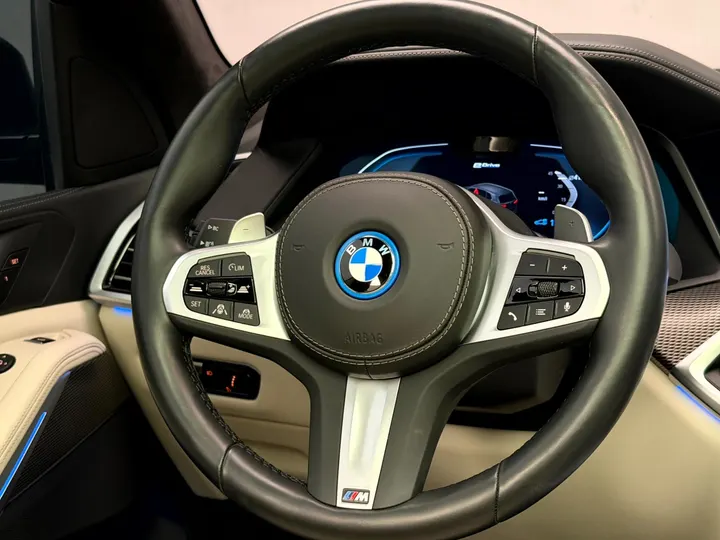 BMW X5 — foto 9
