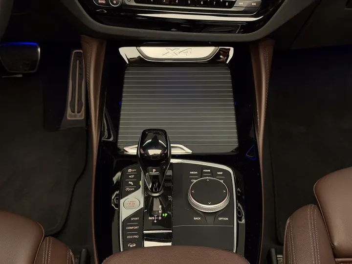 BMW X4 — foto 13