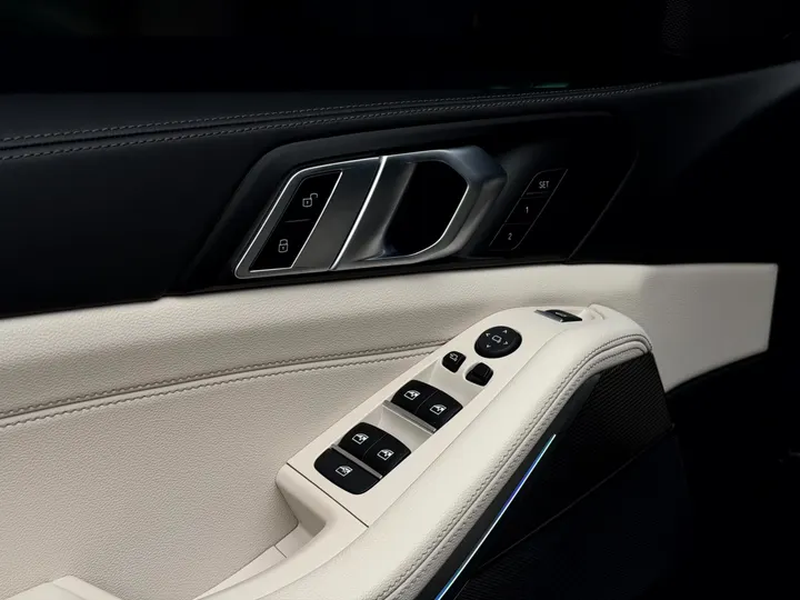 BMW X5 — foto 6
