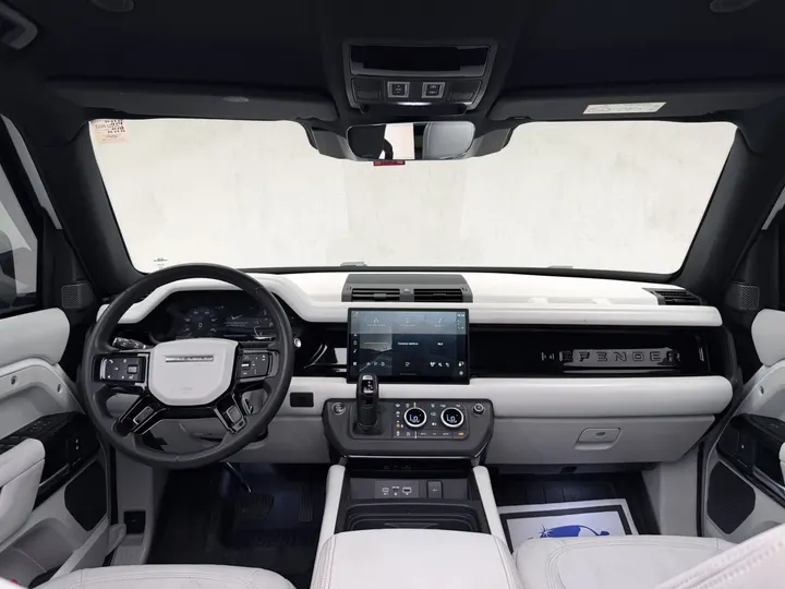 LAND ROVER DEFENDER — foto 8