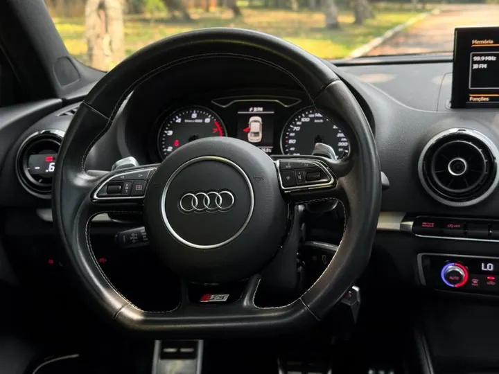 AUDI S3 — foto 8