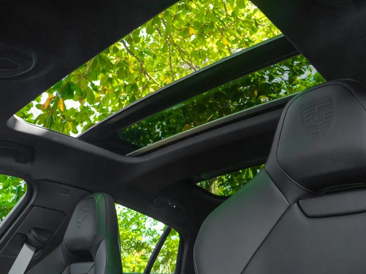 PORSCHE PANAMERA — foto 11