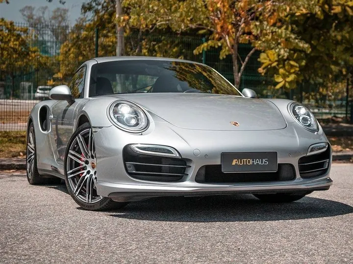 PORSCHE 911 — foto 2