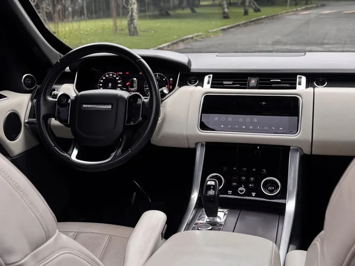 LAND ROVER RANGE ROVER SPORT — foto 9