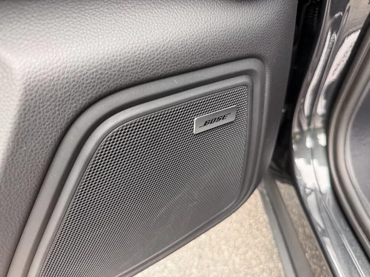 PORSCHE MACAN — foto 7