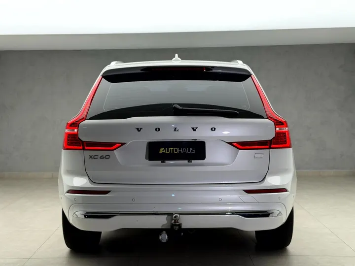 VOLVO XC60 — foto 19