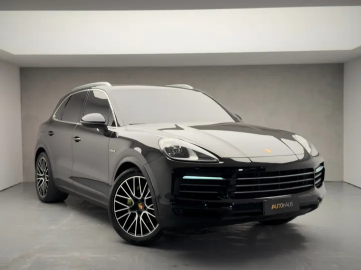 PORSCHE CAYENNE — foto 5
