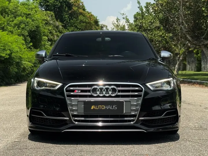 AUDI S3 — foto 3
