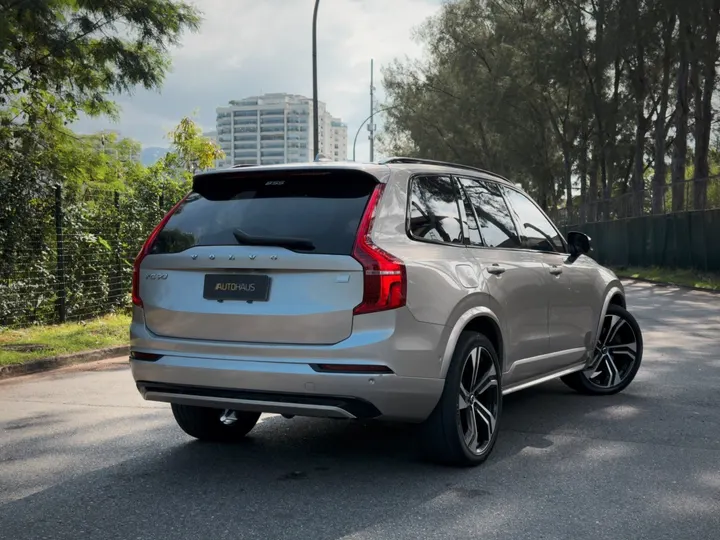 VOLVO XC90 — foto 20