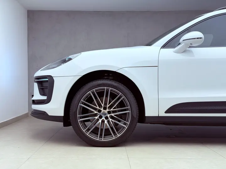 PORSCHE MACAN — foto 14