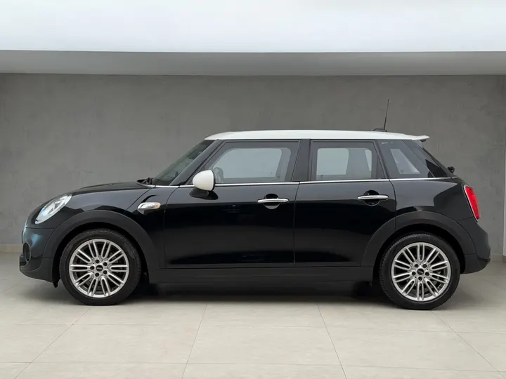 MINI COOPER — foto 18