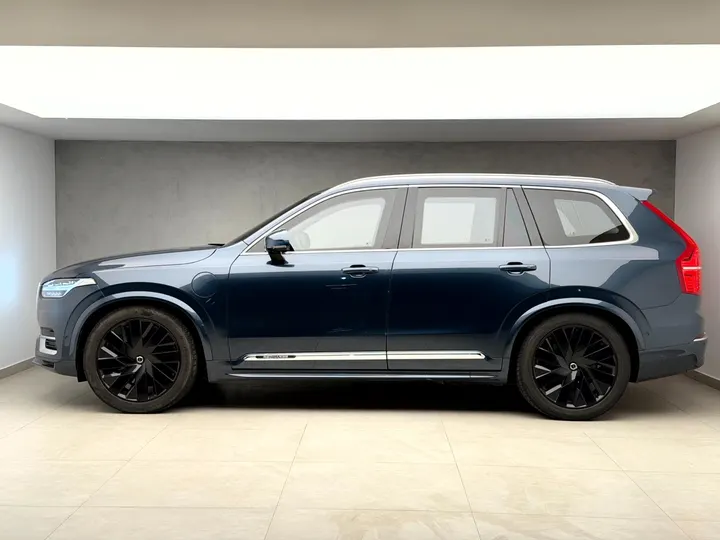 VOLVO XC90 — foto 12