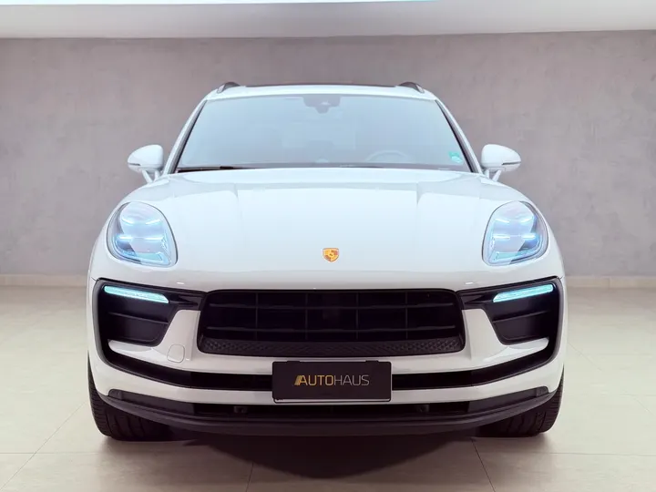 PORSCHE MACAN — foto 2