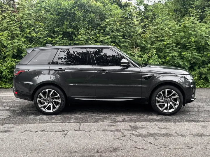 LAND ROVER RANGE ROVER SPORT — foto 4