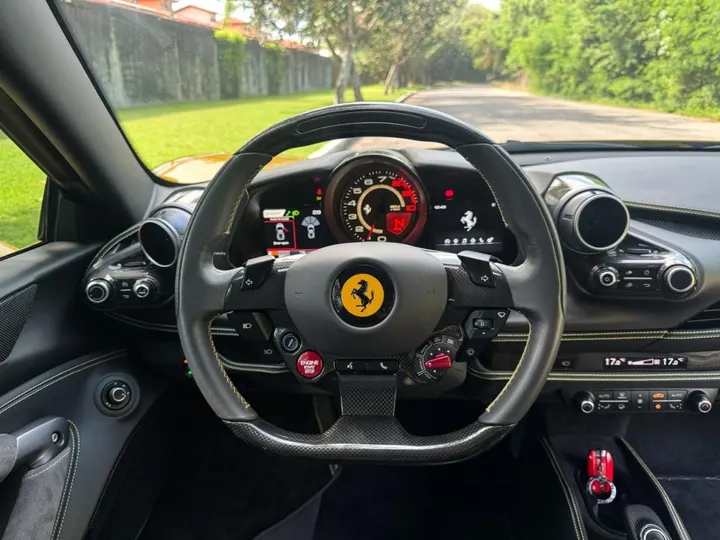 FERRARI F8 TRIBUTO — foto 13