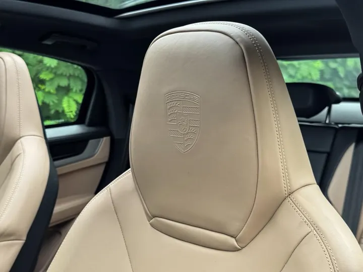 PORSCHE CAYENNE — foto 8