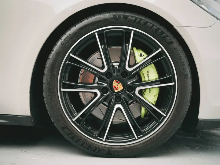 PORSCHE PANAMERA — foto 14