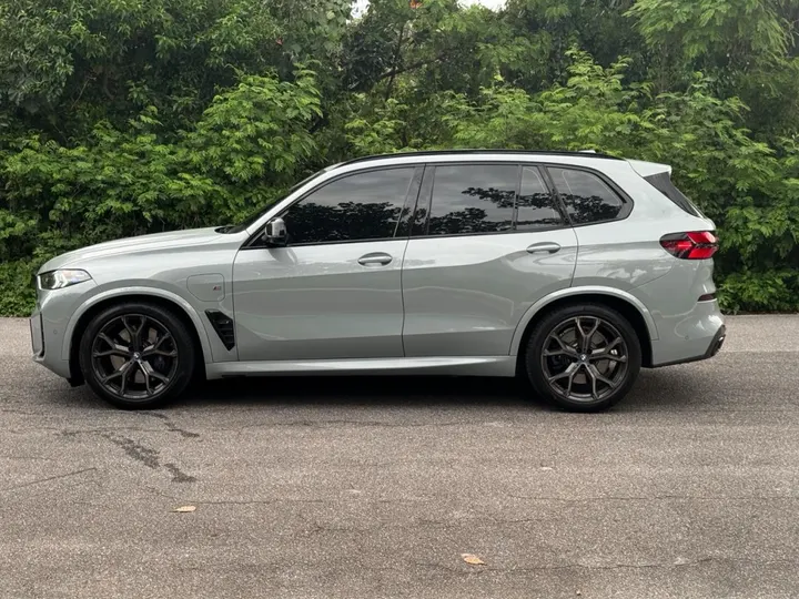 BMW X5 — foto 13