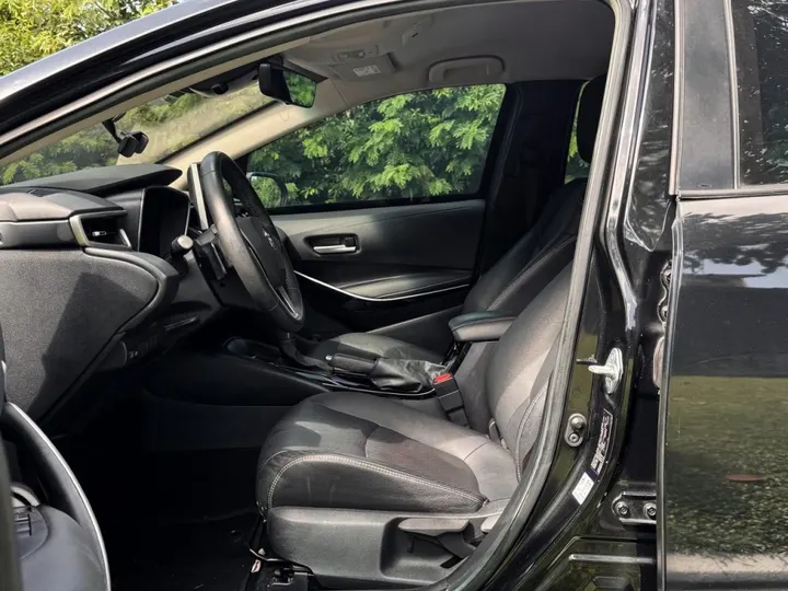 TOYOTA COROLLA — foto 5