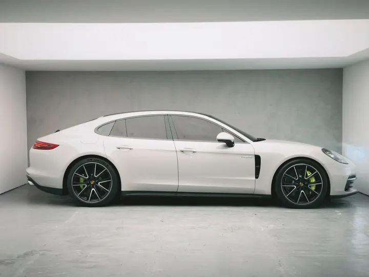 PORSCHE PANAMERA — foto 13