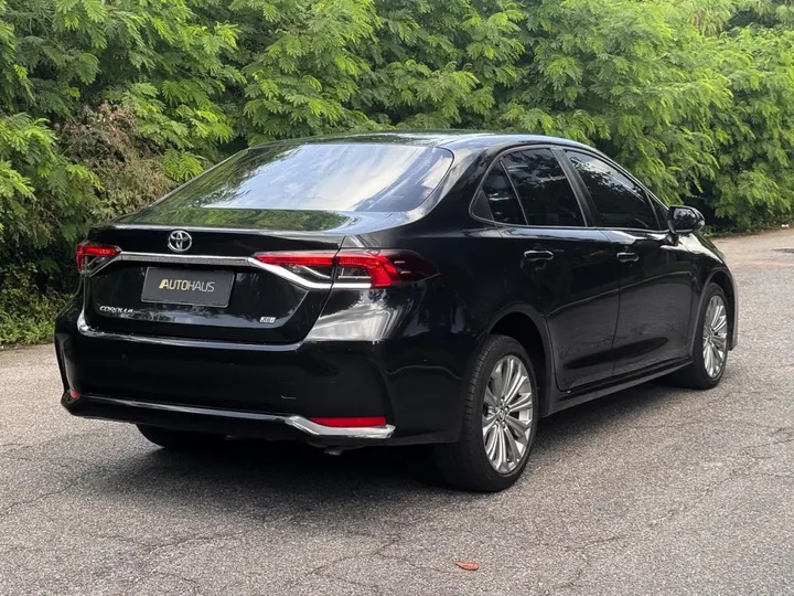 TOYOTA COROLLA — foto 18