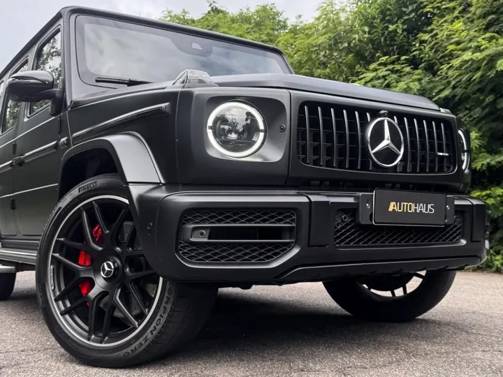 MERCEDES-BENZ G 63 AMG — foto 2