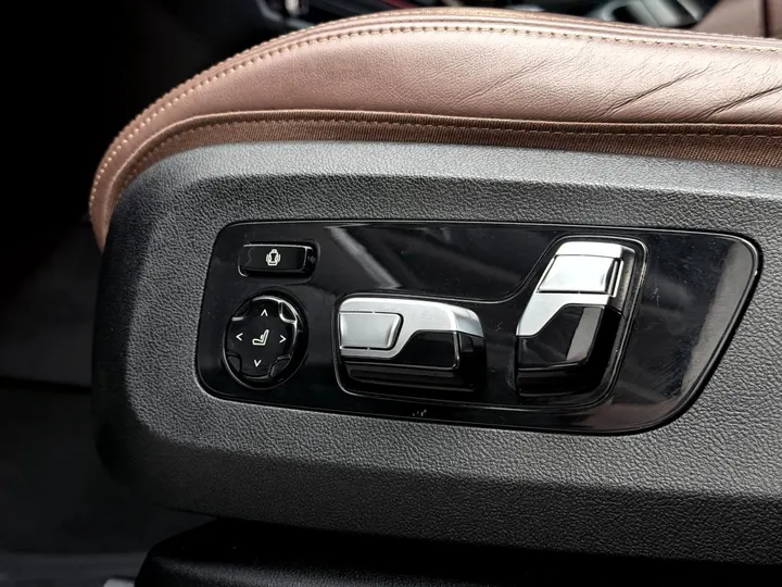 BMW X5 — foto 7