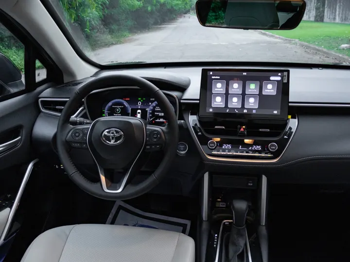 TOYOTA COROLLA CROSS — foto 10