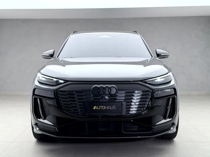AUDI Q6 E-TRON — foto 2