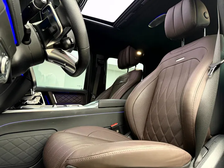 MERCEDES-BENZ G 63 AMG — foto 6