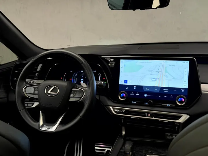 LEXUS RX 500h — foto 7