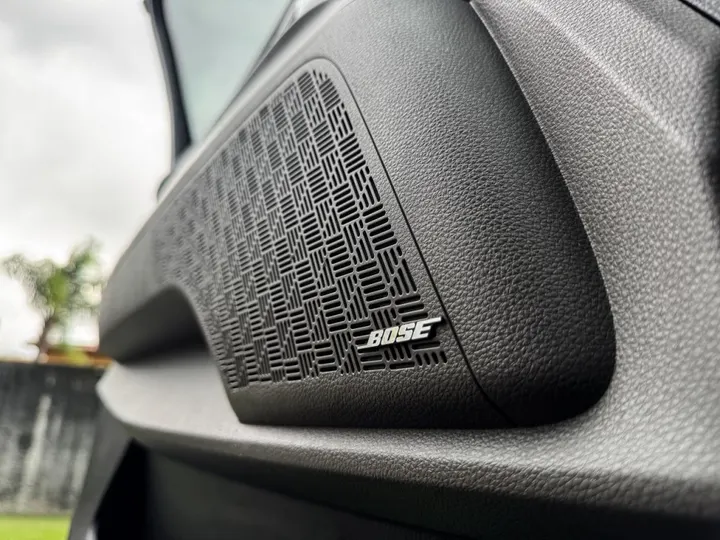 KIA CARNIVAL — foto 7