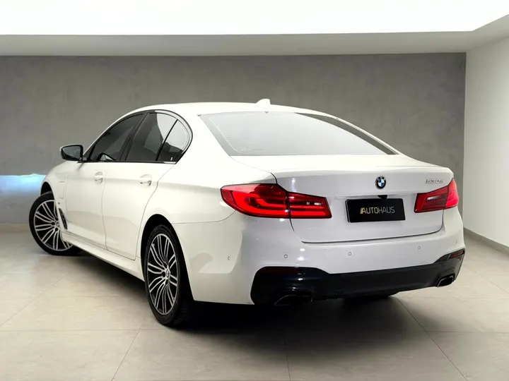 BMW 530e — foto 19