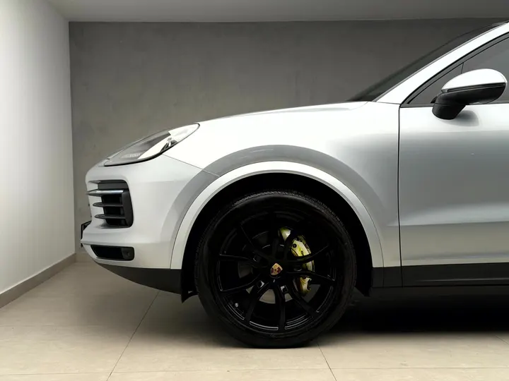 PORSCHE CAYENNE — foto 13