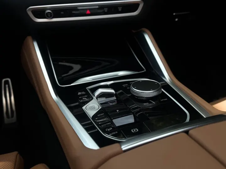 BMW X6 — foto 9
