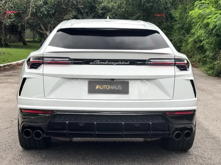 LAMBORGHINI URUS — foto 19