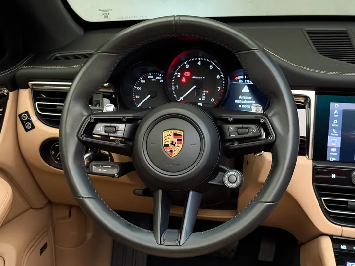 PORSCHE MACAN — foto 11