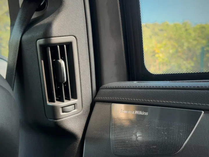VOLVO XC90 — foto 16