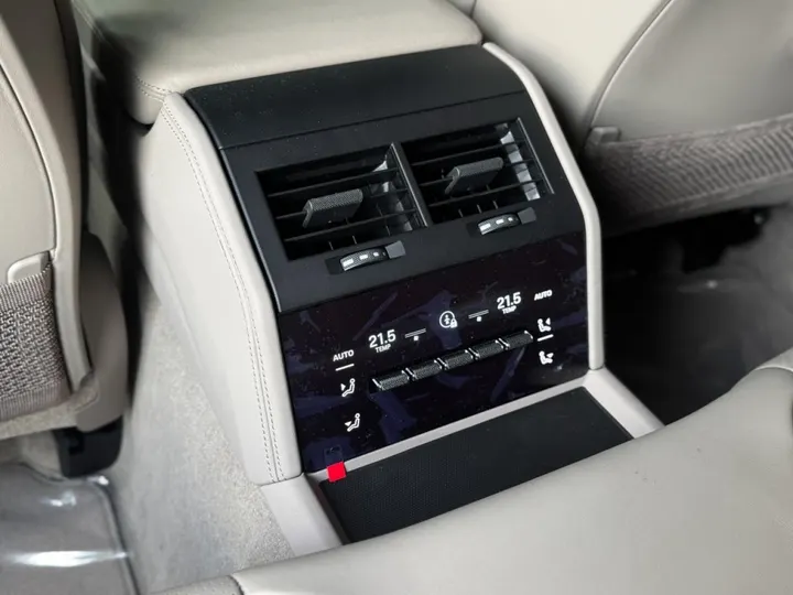 PORSCHE PANAMERA — foto 17