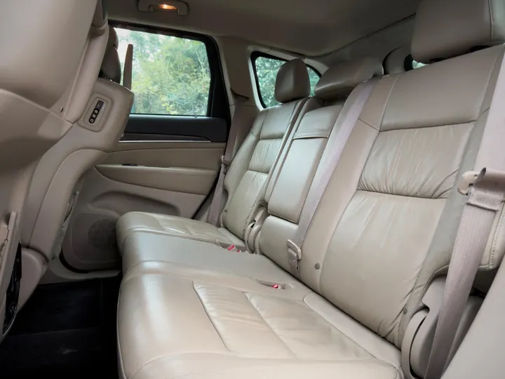 JEEP GRAND CHEROKEE — foto 17