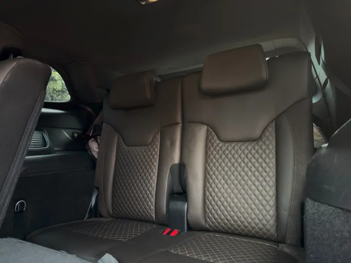JEEP COMMANDER — foto 15
